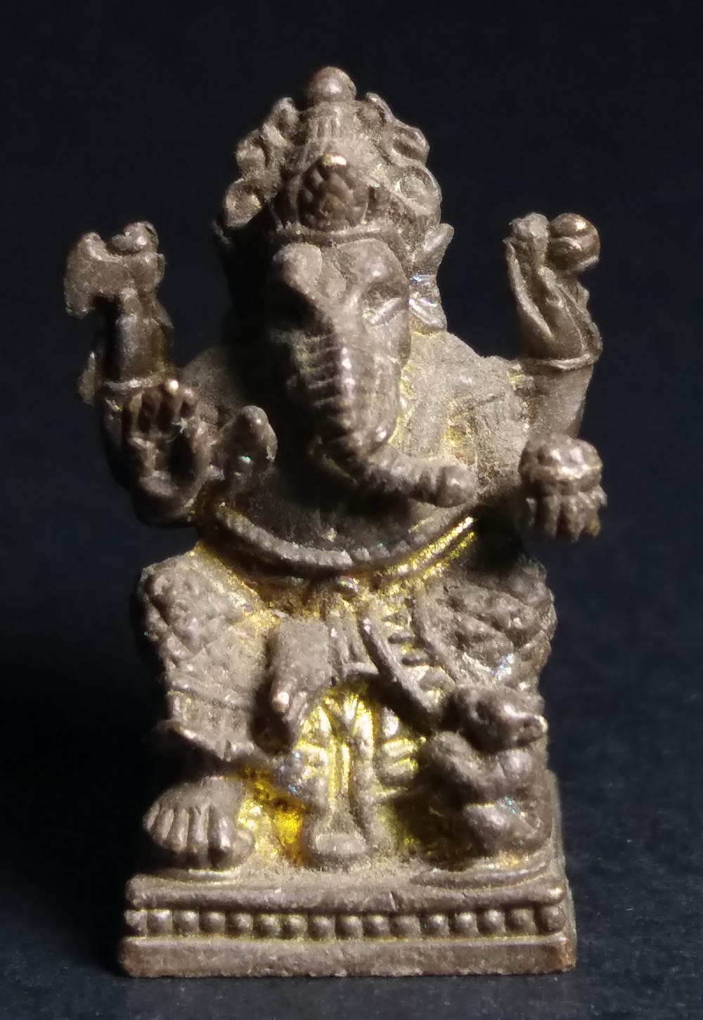 รหัสสินค้า พระกริ่ง พระหล่อ 105 รูปหล่อพระพิฆเณศวร เนื้อทองผสม ไม่ทราบสำนัก พระรายการนี้ให้เช่าบูชาแล้ว