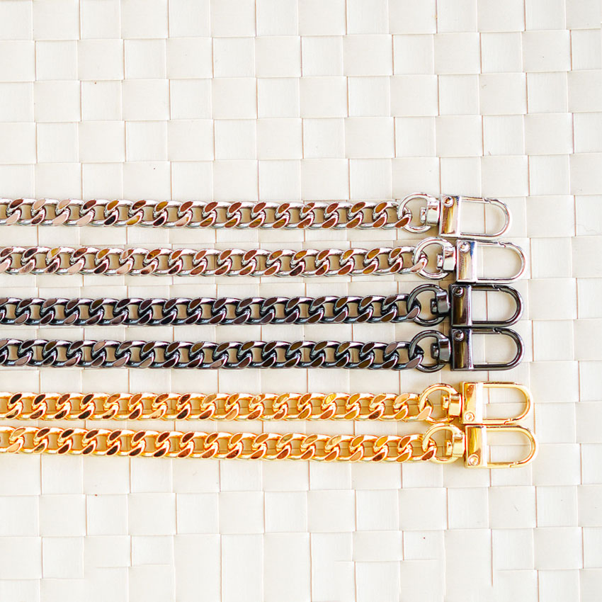 สายโซ่ สายกระเป๋า สายกระเป๋าโซ่เหล็กตัดเหลี่ยม อย่างดี อย่างหนา ห่วงตัวยู 120CM อะไหล่เงิน-อะไหล่ทอง-อะไหล่คาร์บอน พร้อมส่ง