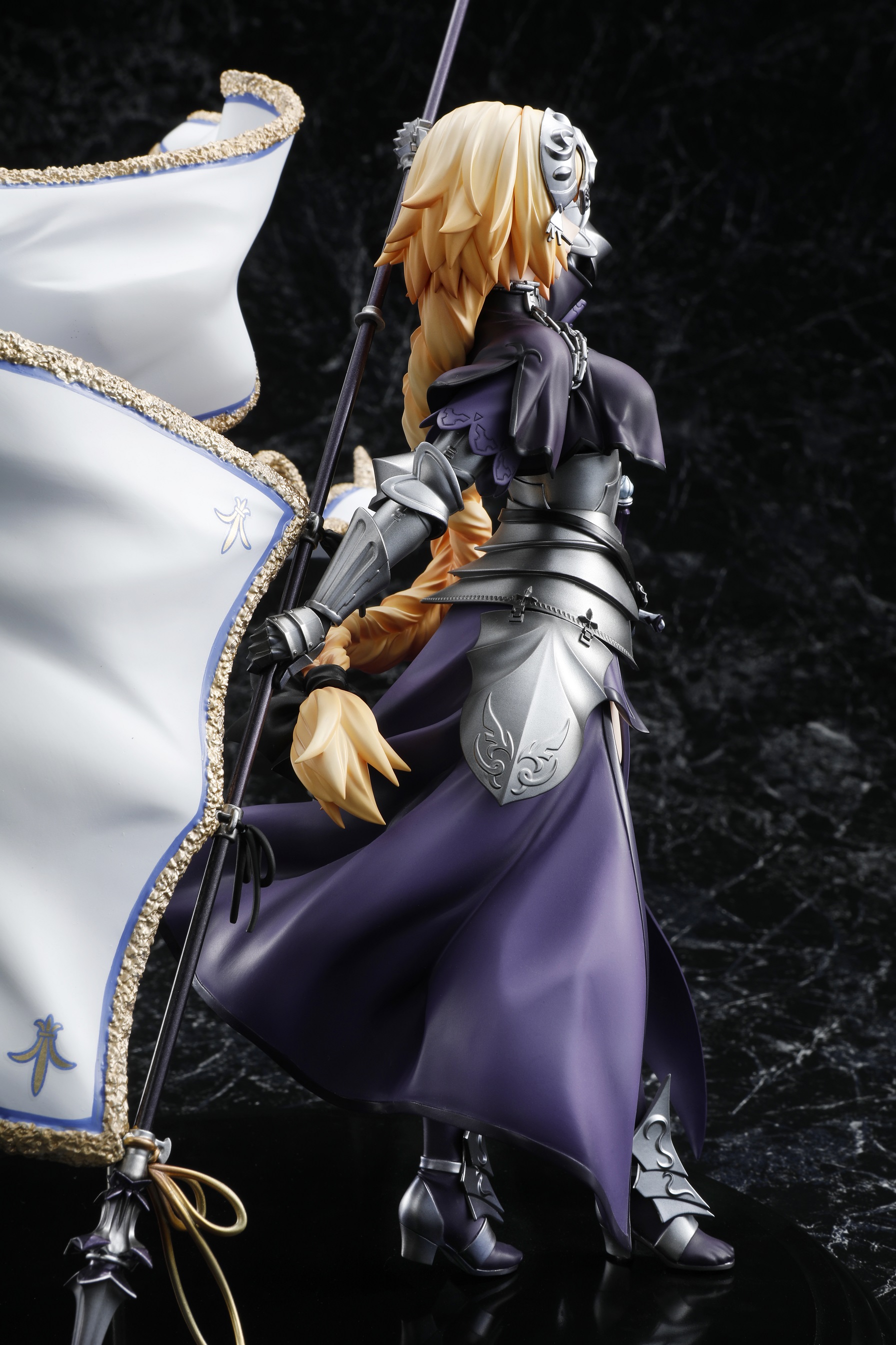 <Preorderถึง 10/9/2021>เปิดรับPreorder มัดจำ 1400 บาท 1/7 Ruler/Jeanne d'Arc renewal package Ver.
