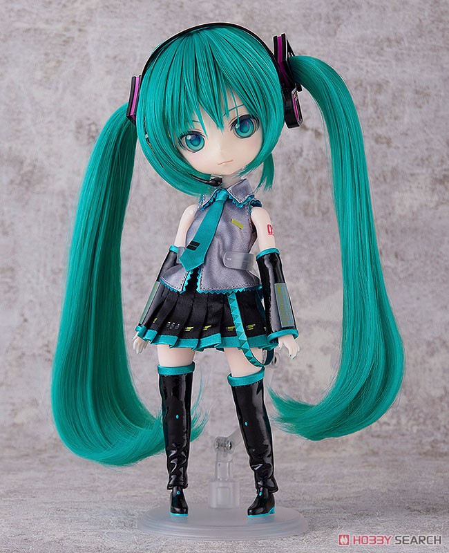 <Preorderถึง 25/3/2022 >เปิดรับPreorder มัดจำ 1500 บาท Harmonia Humming Hatsune Miku (Fashion Doll)