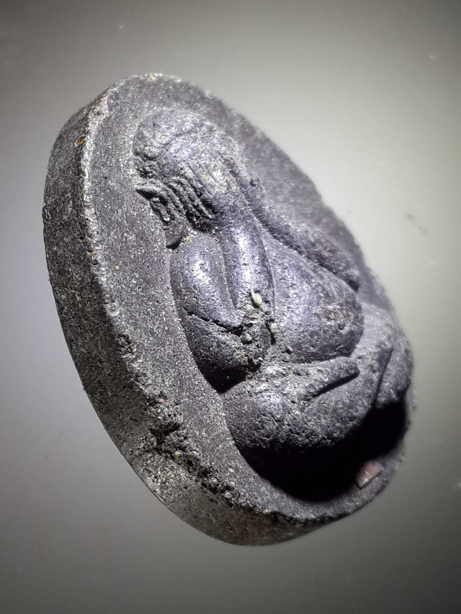 รหัสสินค้า พระปิดตา ทั่วไป 185 พระปิดตามหาลาภ เนื้อผงใบลาน ฝังตะกรุด วัดบ้านนา