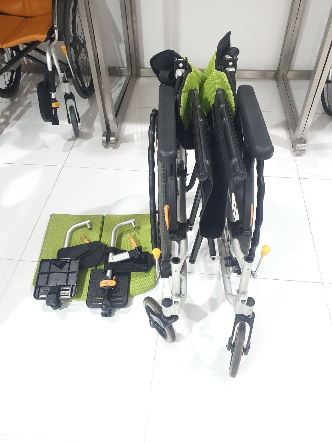 รถเข็นแบรนด์ญี่ปุ่น Matsunaga Wheelchair (車いす) รุ่น NEXT-51B ดีไซน์สวย พนักพิงปรับระดับได้ หลากหลายฟังก์ชั่น