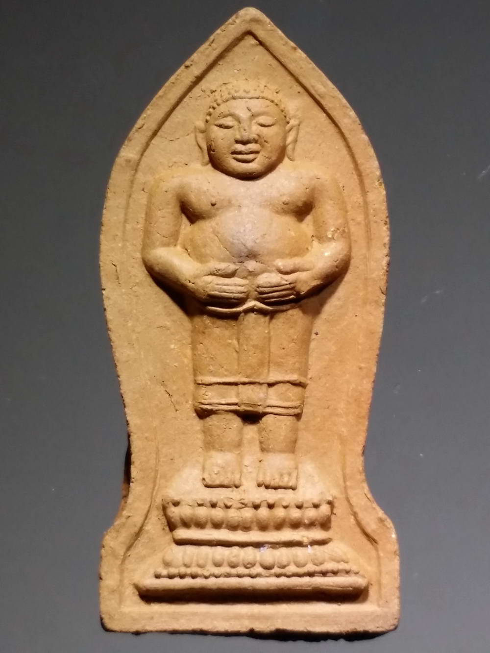 รหัสสินค้า พระมีกล่อง 205 พระสังกัจจายน์ยืน 100 ปี หนึ่งเดียวในสยาม วัดเกาะหงษ์ จังหวัดนครสวรรค์