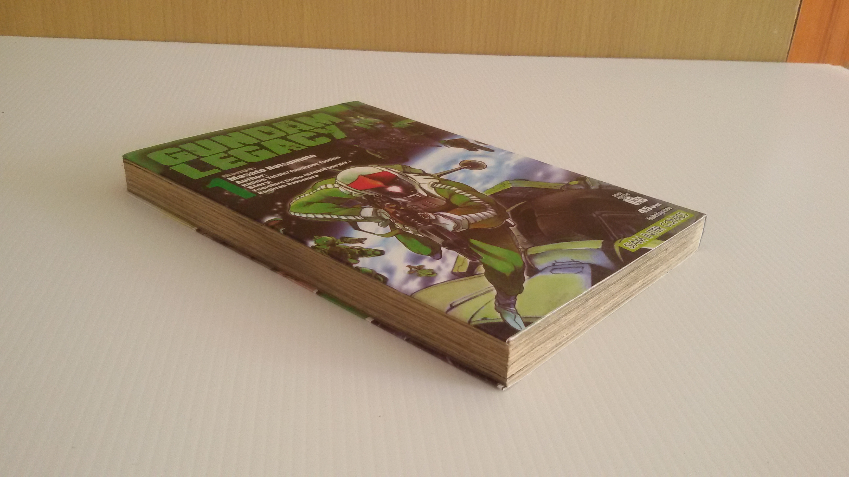 GUNDAM LEGACY เล่ม1