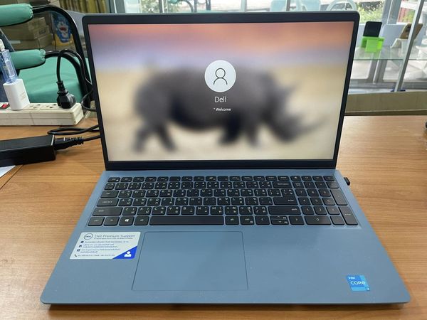 DELL Inspiron 3511