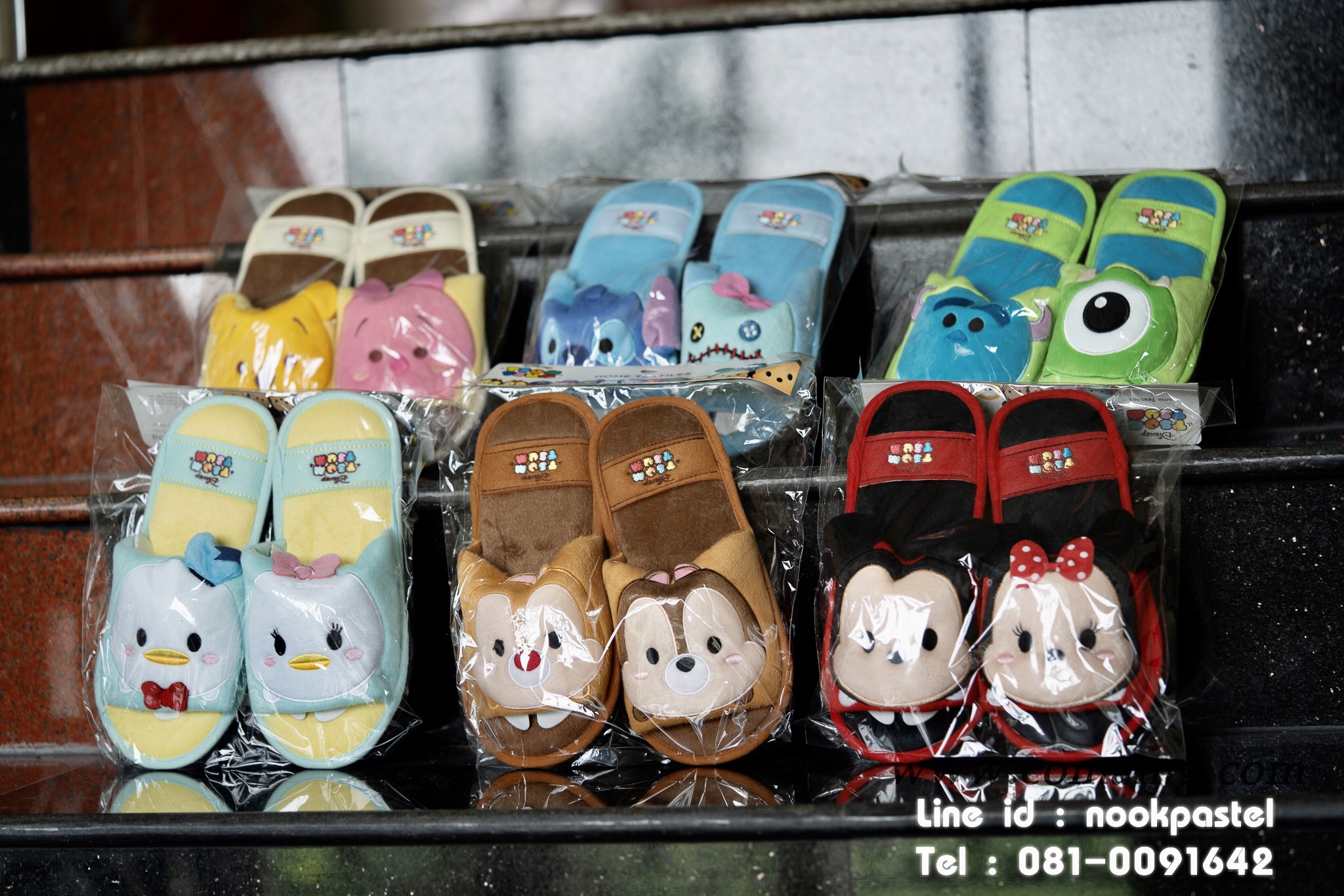 รองเท้าใส่ในบ้าน คิตตี้ โฟรเซ่น หมีพู มิกกี้ โดนันดักส์ ชิบกับเดล สติช พิกเล็ต มอนเตอร์ ดิสนี่ย์ (Disney tsum tsum) ลิขสิทธิ์แท้