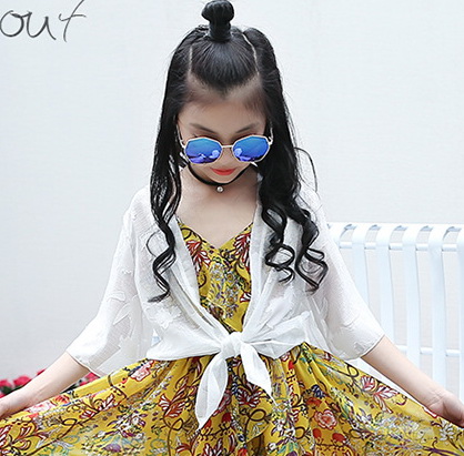 sh5110- เสื้อคลุมสวยทุกโอกาส มีสีขาว และสีดำ ผ้าซีทรูลายดอกไม้พลิ้วสวยทิ้งตัวเบาสบาย (มีจำนวนจำกัด หมดแล้วหมดเลย)