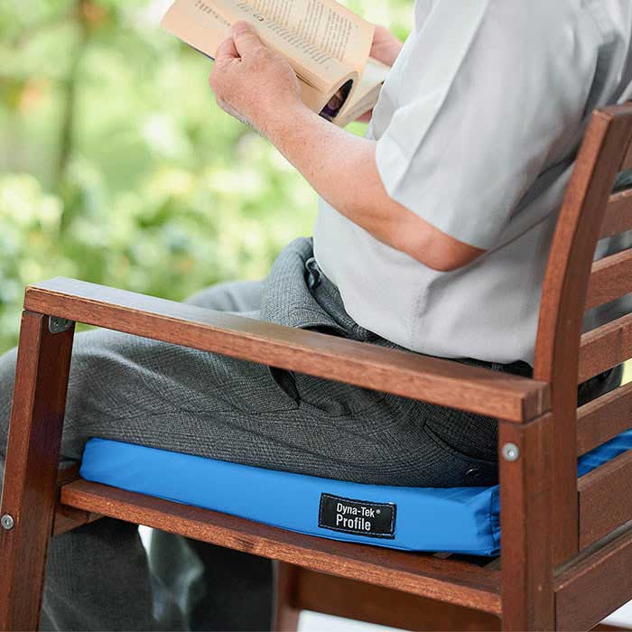 เบาะโฟมรองนั่งเพื่อสุขภาพ DYNA TEK PROFILE รับน้ำหนักได้ 114kg ผ้าคลุมเบาะกันน้ำ