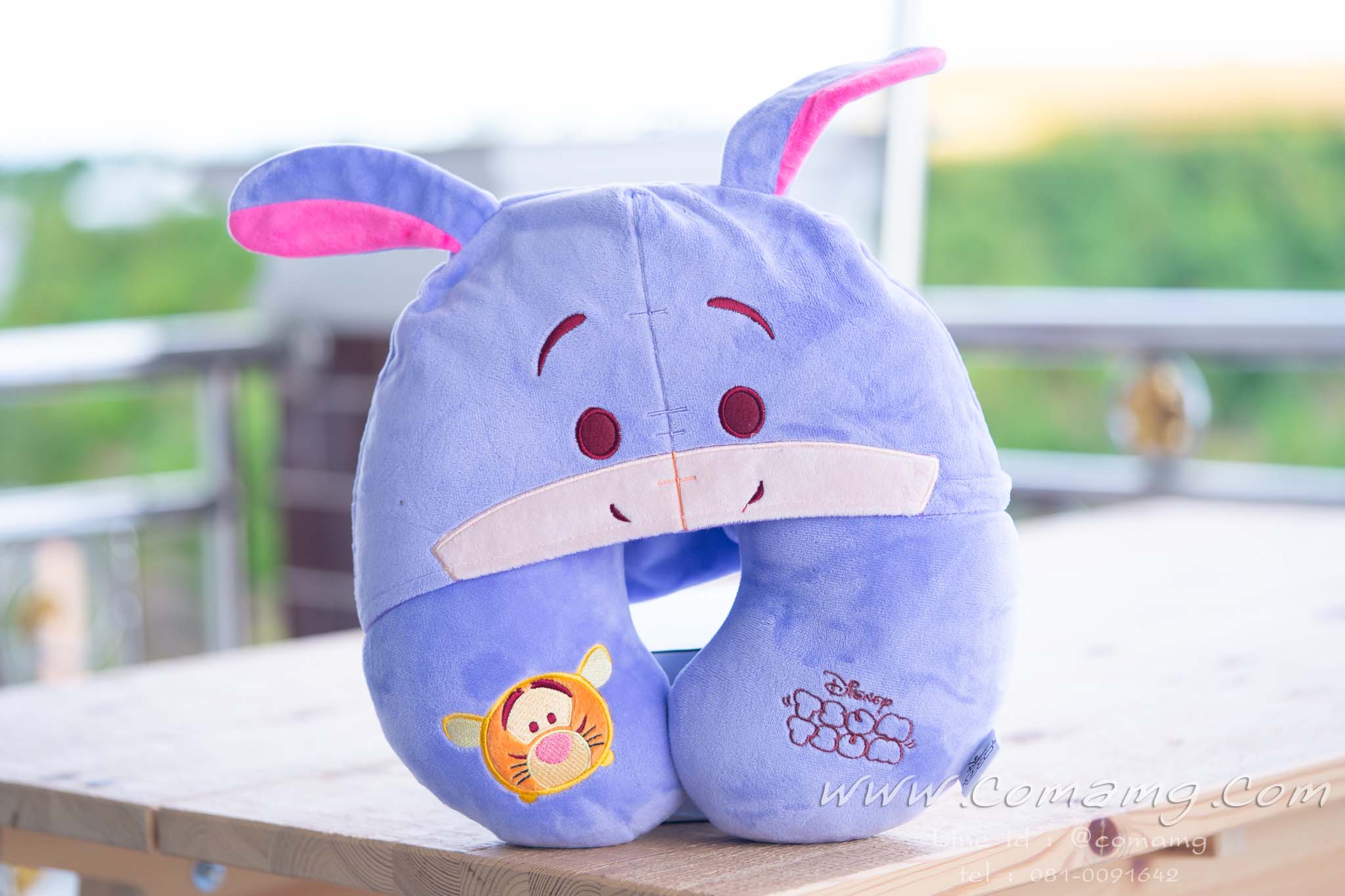 หมอนรองคอมีหมวกหมีพู ทิกเกอร์ อียอร์ พิกเล็ต (Disney Tsum Tsum)