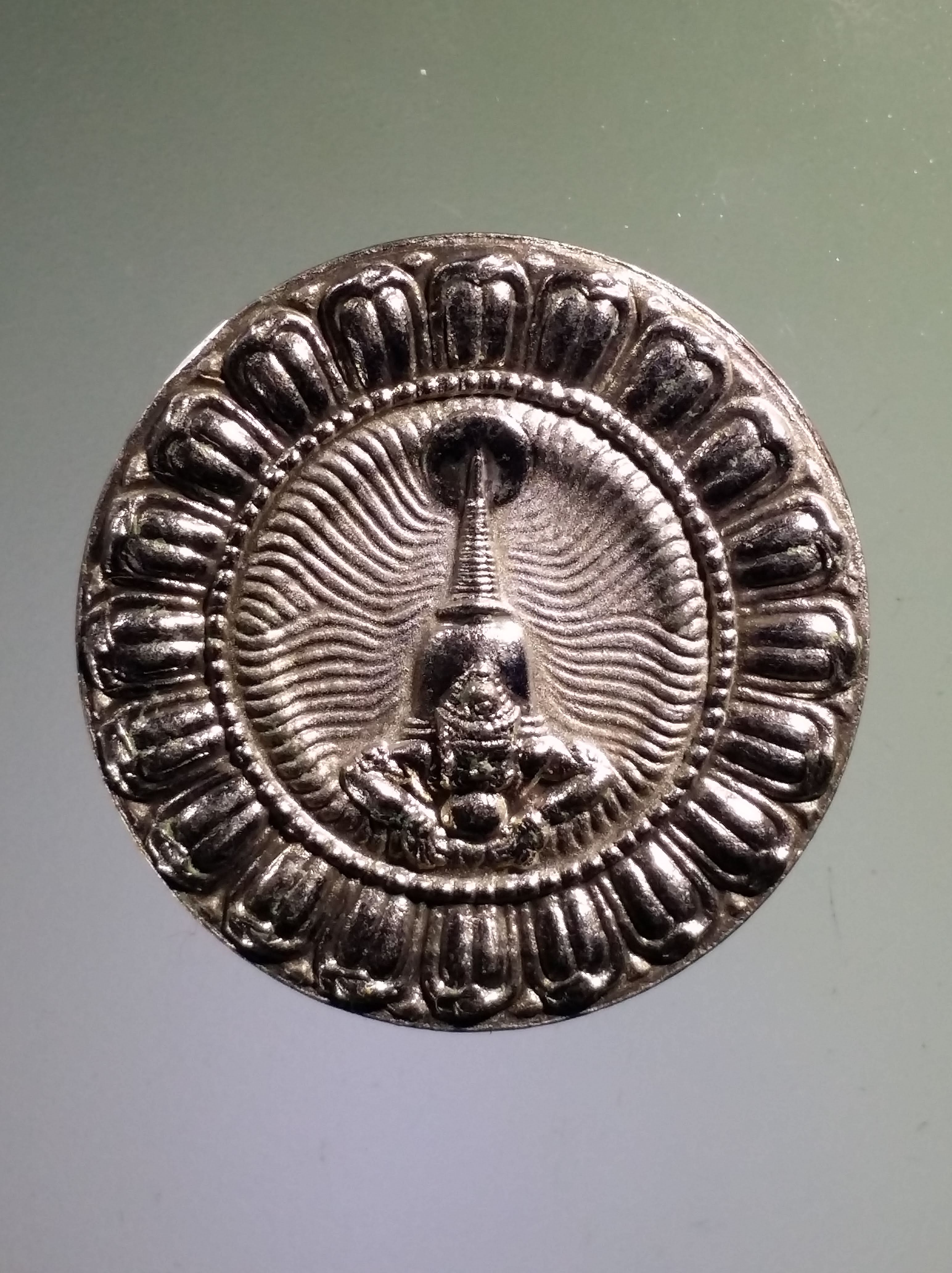 รหัสสินค้า จตุคามรามเทพ 426 เหรียญกะไหล่เงิน ขูดเงาบางส่วน พระเทวราชโพธิสัตว์จตุคามรามเทพ รุ่นโคตรรวย วัดใหญ่รัตนโพธิ์