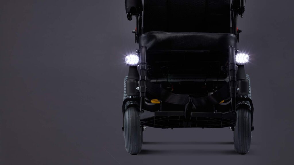 รถเข็นไฟฟ้าคาร์ม่า KARMA รุ่น Blazer Captain พนักพิงปรับเอนได้ ของแท้ รับประกันศูนย์ไทย 5 ปี (รุ่นยอดนิยม)