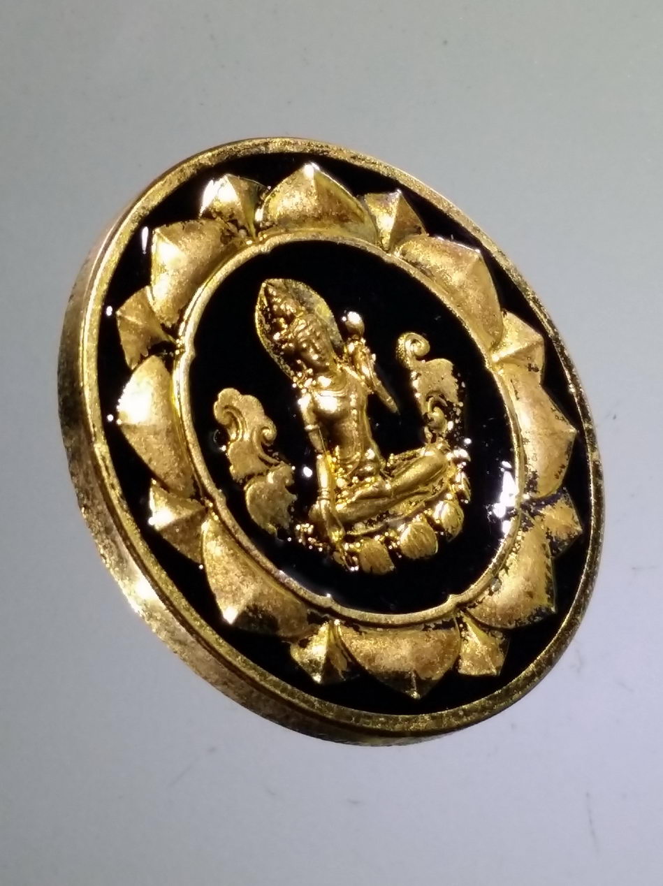 รหัสสินค้า จตุคามรามเทพ 731 เหรียญกะไหล่ทองลงยาสีชมพู จตุคามรามเทพ รุ่นทรัพย์เทวา พิมพ์องค์พ่อ ตอกโค้ด