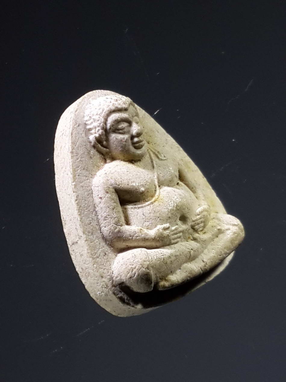 รหัสสินค้า พระไม่ทราบที่ 325 พระสังกัจจายน์เนื้อผง หลังยันต์พุทโธ มีตัวอักษรย่อ จ.จ.ไม่ทราบที่