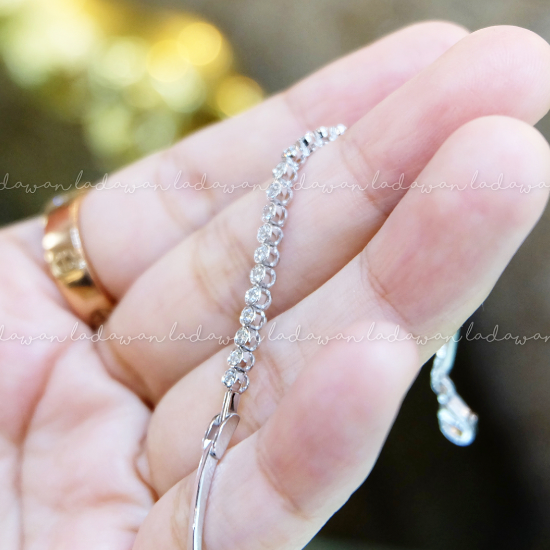 สร้อยข้อมือเพชรหุ้มกลม