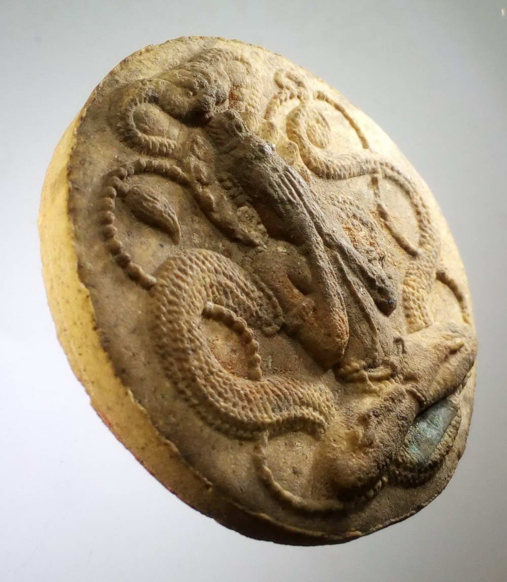 รหัสสินค้า จตุคามรามเทพ 058 พระเทวราชโพธิสัตว์จตุคามรามเทพ รุ่นมหาจักรพรรดิศรีวิชัยสุวรรณภูมิ เนื้อว่านขาว หมายเลข ๑๘๙