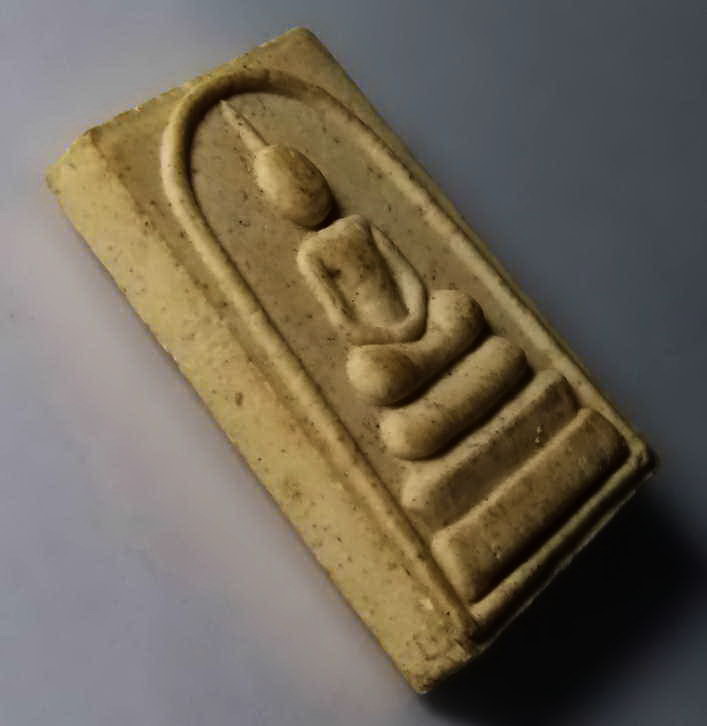 รหัสสินค้า พระสมเด็จ วัดต่างๆ 225 พระสมเด็จเนื้อผง หลังรูปเหมือน หลวงพ่อเงิน ไม่ทราบวัดที่สร้าง