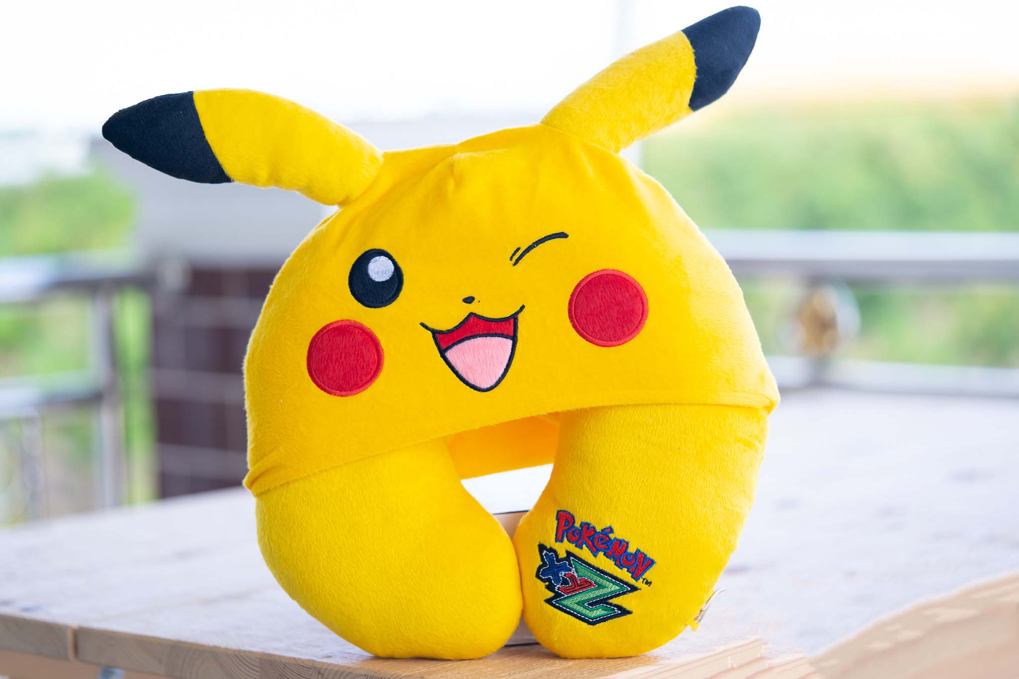 หมอนรองคอมีหมวก Pikachu ปิกาจู ในเรื่องPokemon โปเกม่อน