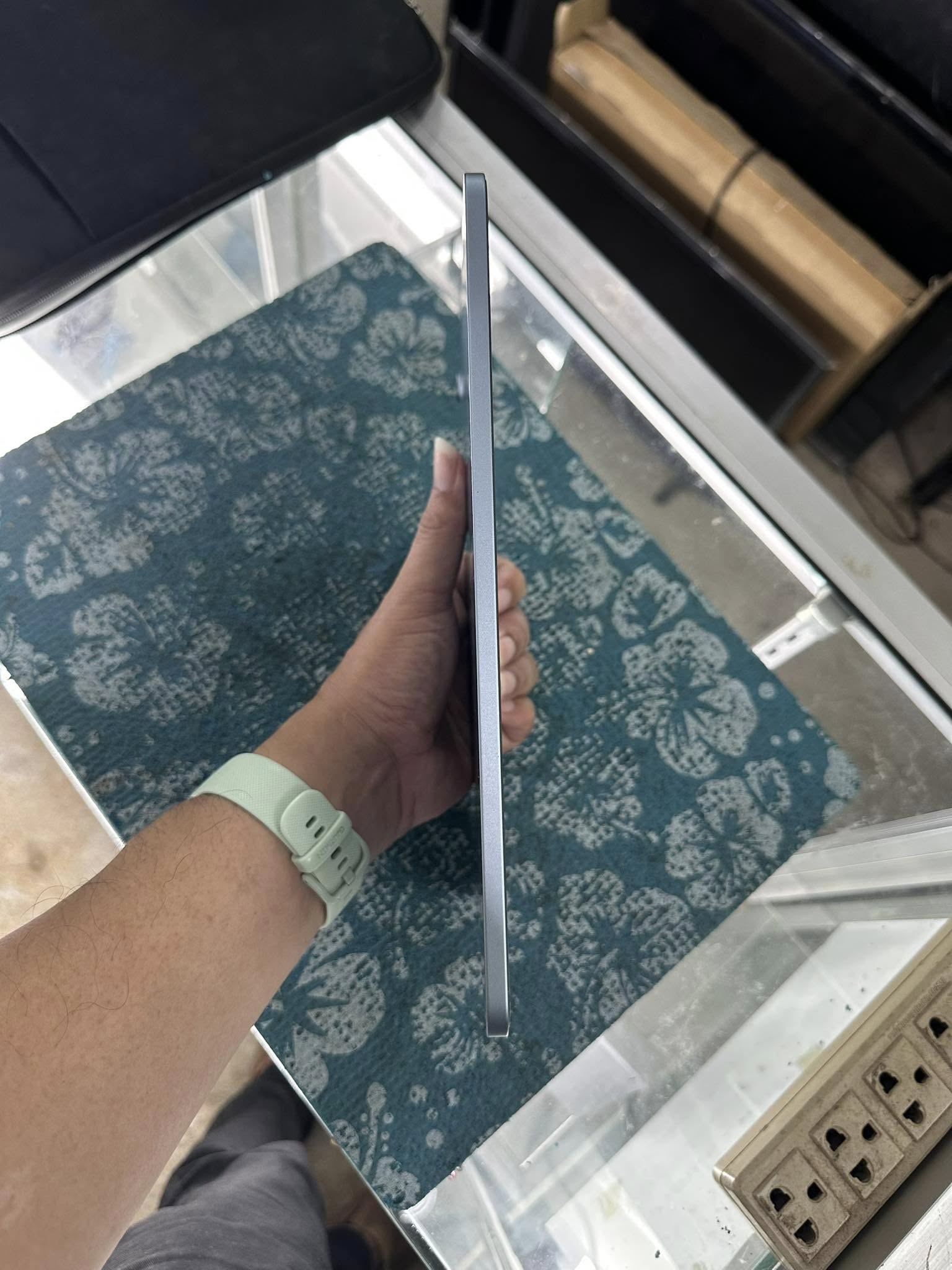 ( SOLD OUT ) iPad Air 4 256GB Wifi TH