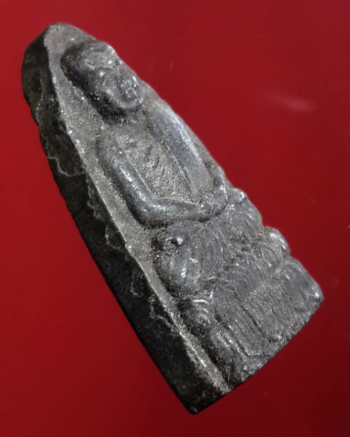 รหัสสินค้า หลวงปู่ทวด วัดต่างๆ 061 หลวงปู่ทวดเนื้อผง วัดช้างให้ จังหวัดปัตตานี ไม่ทราบปีที่สร้าง หลังยันต์ นะโมโพธิสัตโตอาคันติมายะอิติภะคะวา