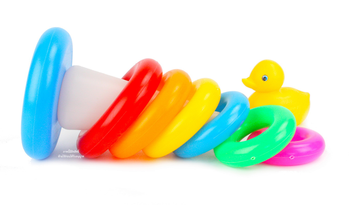 ห่วงเรียงซ้อนเป็ดสายรุ้ง