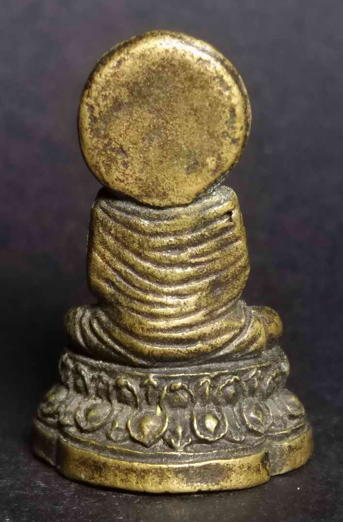 รหัสสินค้า พระกริ่ง พระหล่อ 017 รูปหล่อพระพุทธธรรมจักรประทานพร ไม่ทราบที่ หล่อตัน พระรายการนี้ให้เช่าบูชาแล้ว