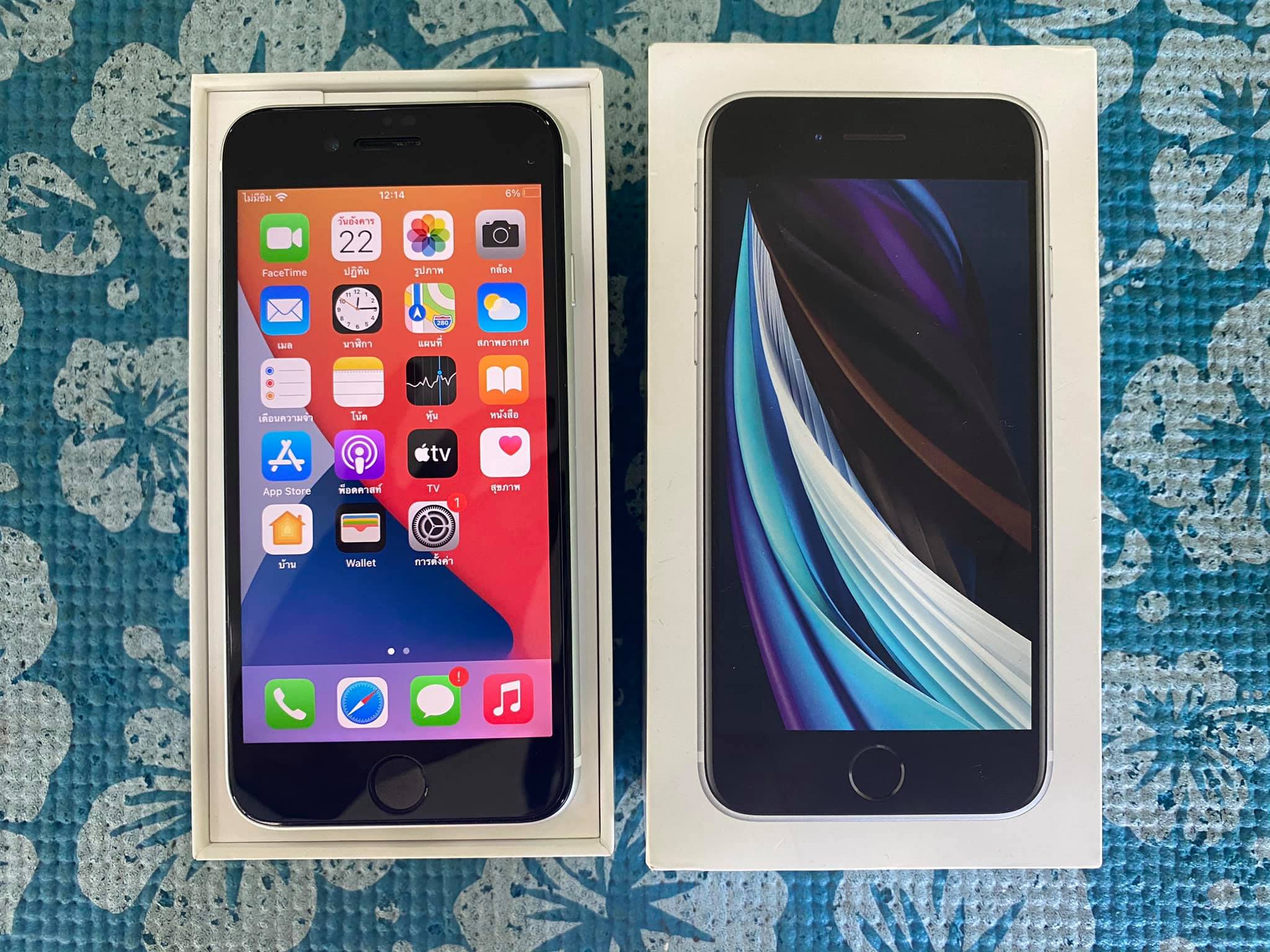 ( SOLD OUT ) iPhone SE 64 GB. Model TH ประกันเหลือ