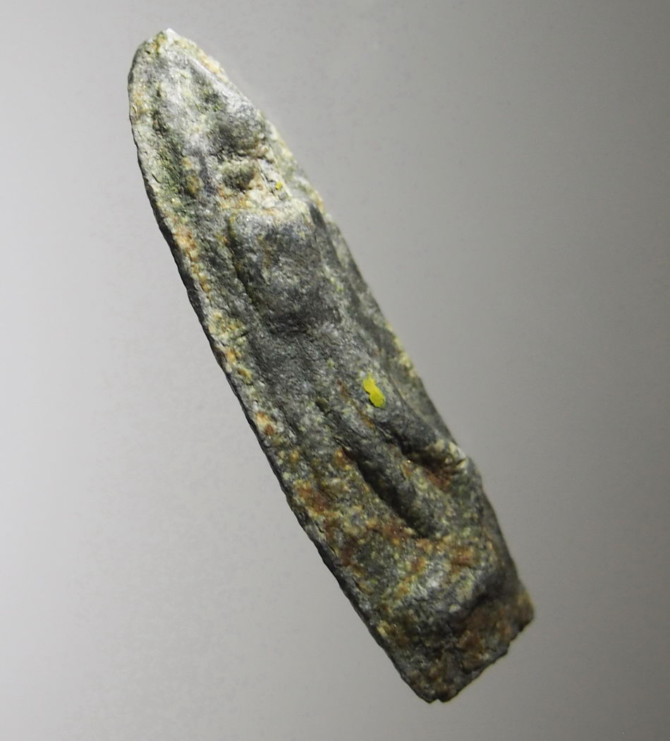 รหัสสินค้า พระกรุ 068 พระลีลา สองหน้า เนื้อชินเขียว กรุทุ่งยั้ง จังหวัดอุตรดิตถ์