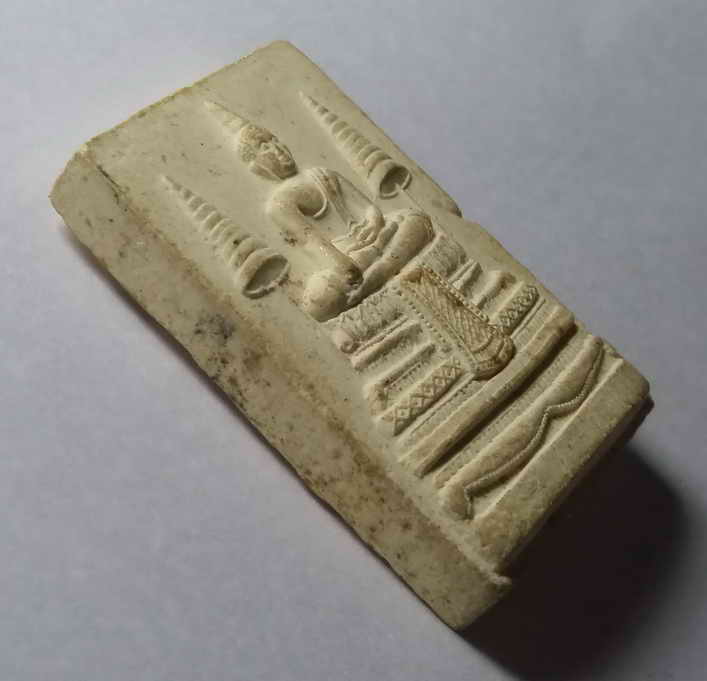 รหัสสินค้า พระเนื้อดิน เนื้อผง เนื้อว่าน 441 พระผงพิมพ์พระพุทธข้างฉัตร จังหวัดพระนครศรีอยุธยา