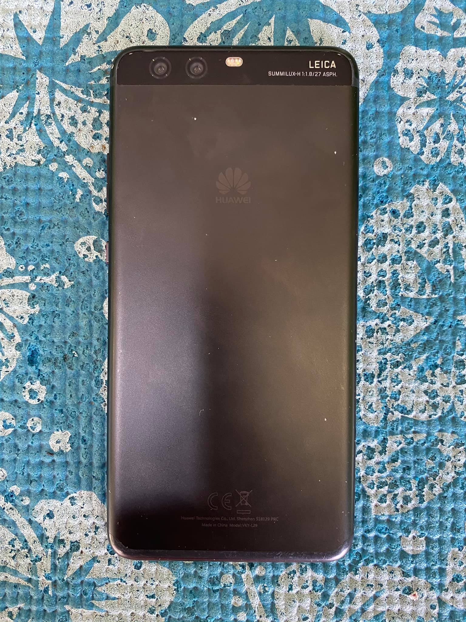 ( SOLD OUT ) Huawei P10 Plus