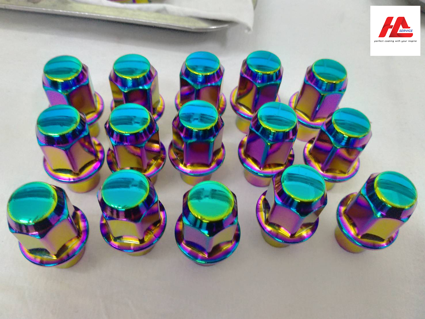ตัวอย่างน็อตทำสีไทเทเนียม | PVD Coating
