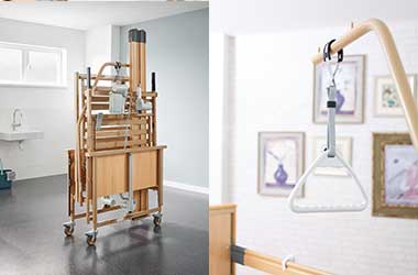 ชุดเตียงผู้ป่วยปรับไฟฟ้า Dali Low Entry จากประเทศเยอรมัน (เตียงปรับระดับต่ำสุด 23 cm.) + พร้อมที่นอนโฟมป้องกันแผลกดทับ Mercury หนา 15 ซม. ผลิตภัณฑ์ประเทศอังกฤษ + เสาพยุงตัว + ชุดผ้าปูที่นอน + ผ้ายาง