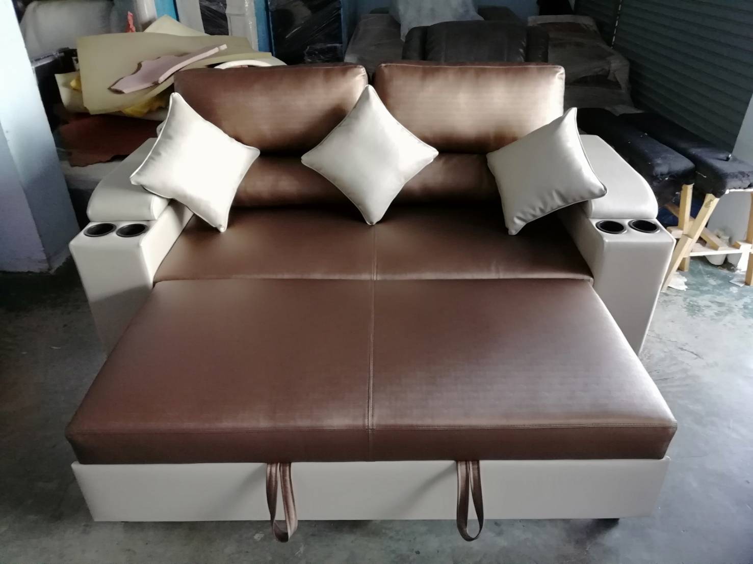 โซฟาเบด Supreme Gold 2.20 m