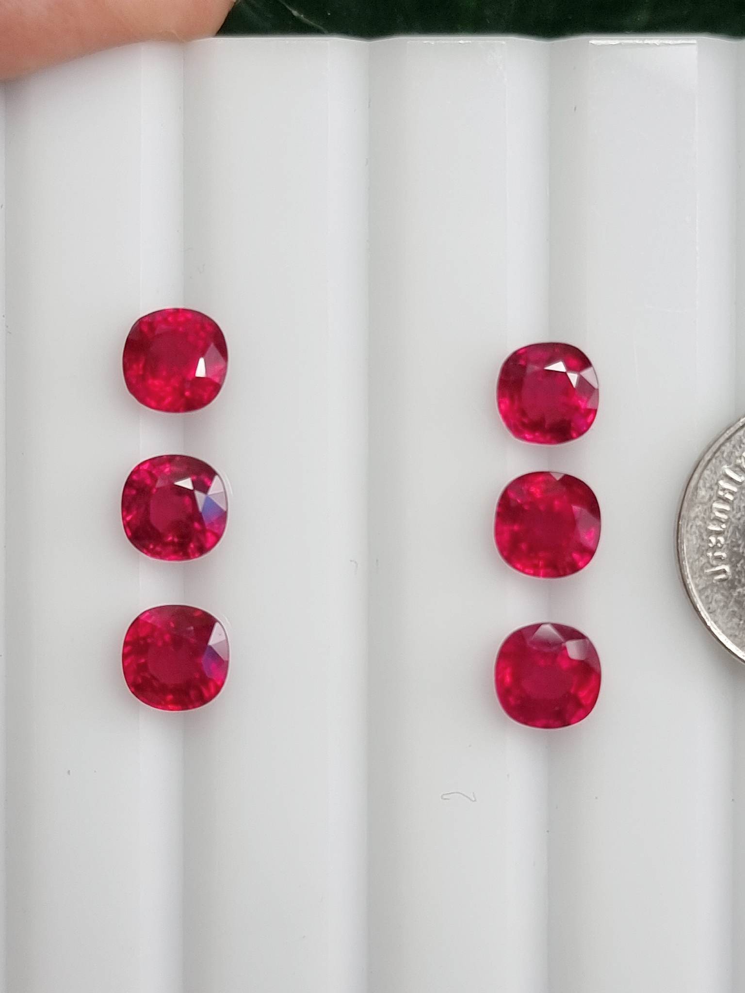 พลอยทับทิมเผาใหม่ อาฟริกา 7.1-7.3มม.ขายยกชุด 6 เม็ด