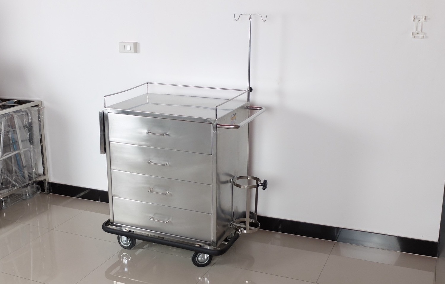 รถเข็นฉุกเฉินสแตนเลส รุ่น PP053 (Emergency Cart)