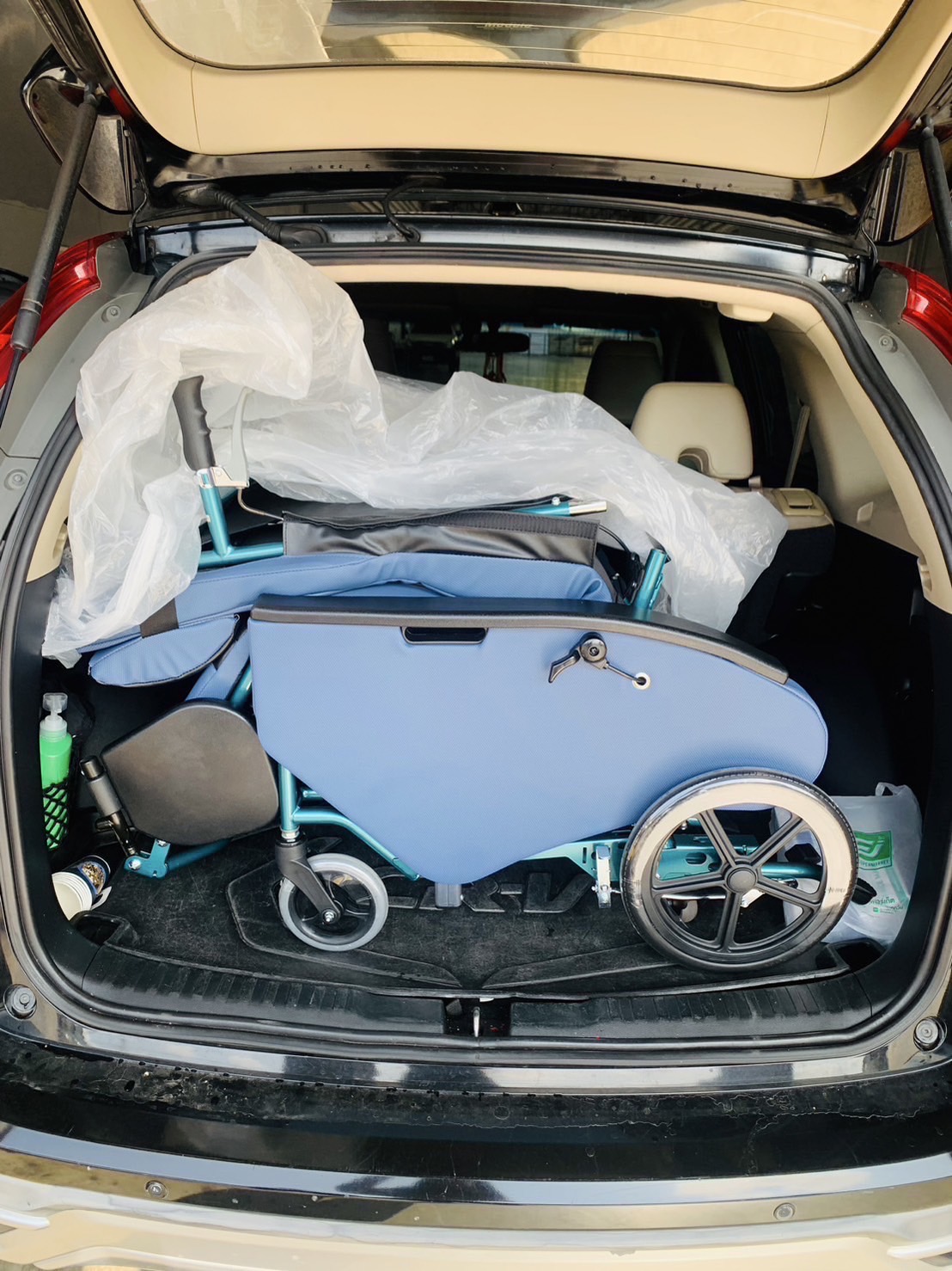 รถเข็นปรับเอนนอน แบรนด์ญี่ปุ่น Matsunaga Wheelchair (車いす) รุ่น FR31TR ขนาดมาตรฐาน เปิดประสบการณ์นอนที่สบายที่สุด + แถมฟรี สายรัดกันตก (รุ่นยอดนิยม)