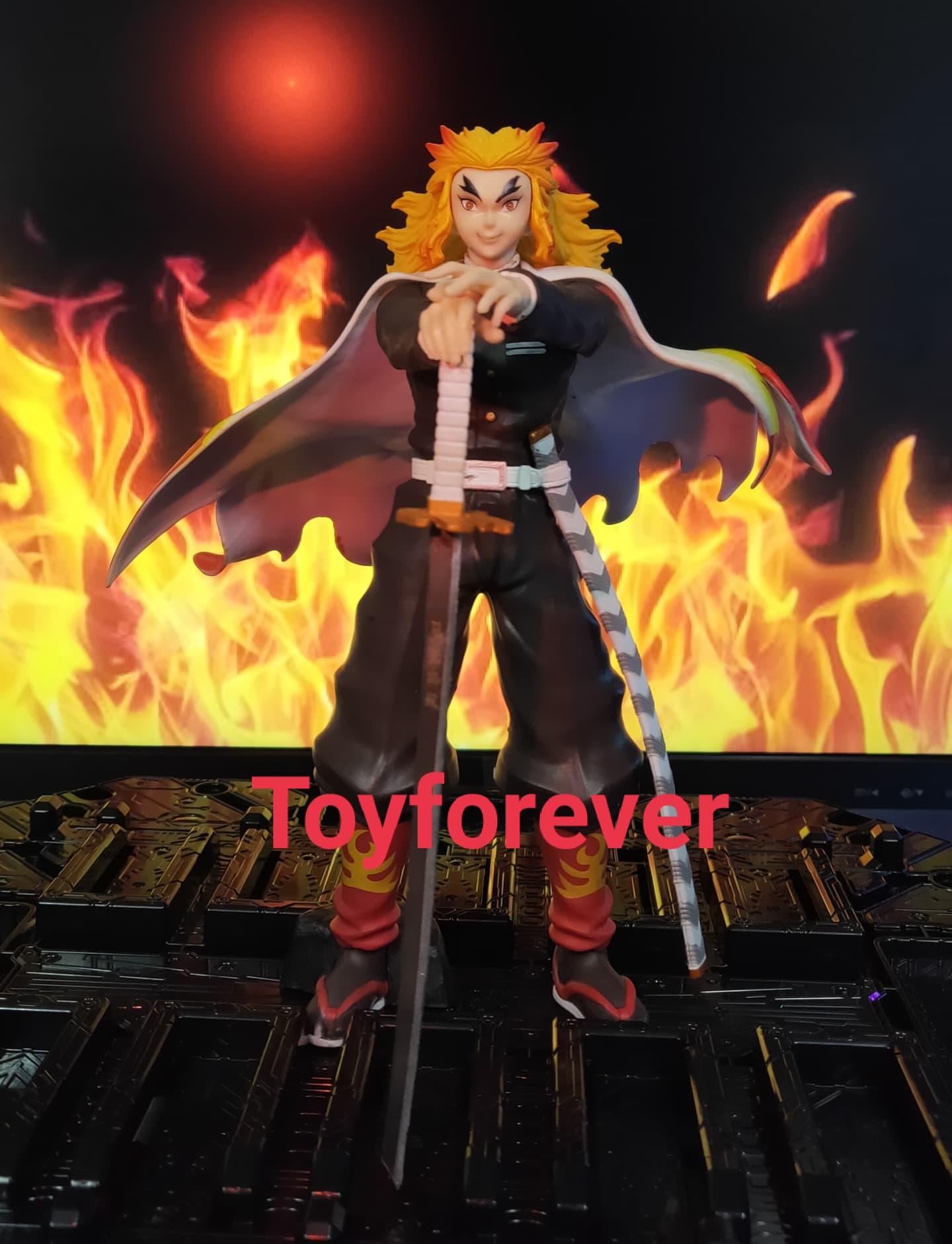 โมเดล เคียวจูโร่ figure Kyojuro Rengoku สูว 7 นิ้ว