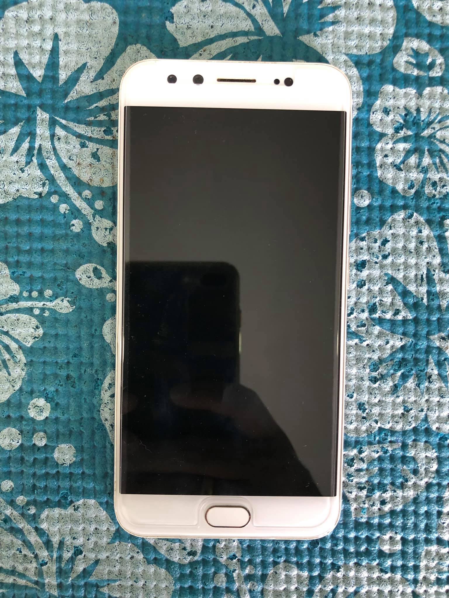 ( SOLD OUT ) Vivo V5 Plus
