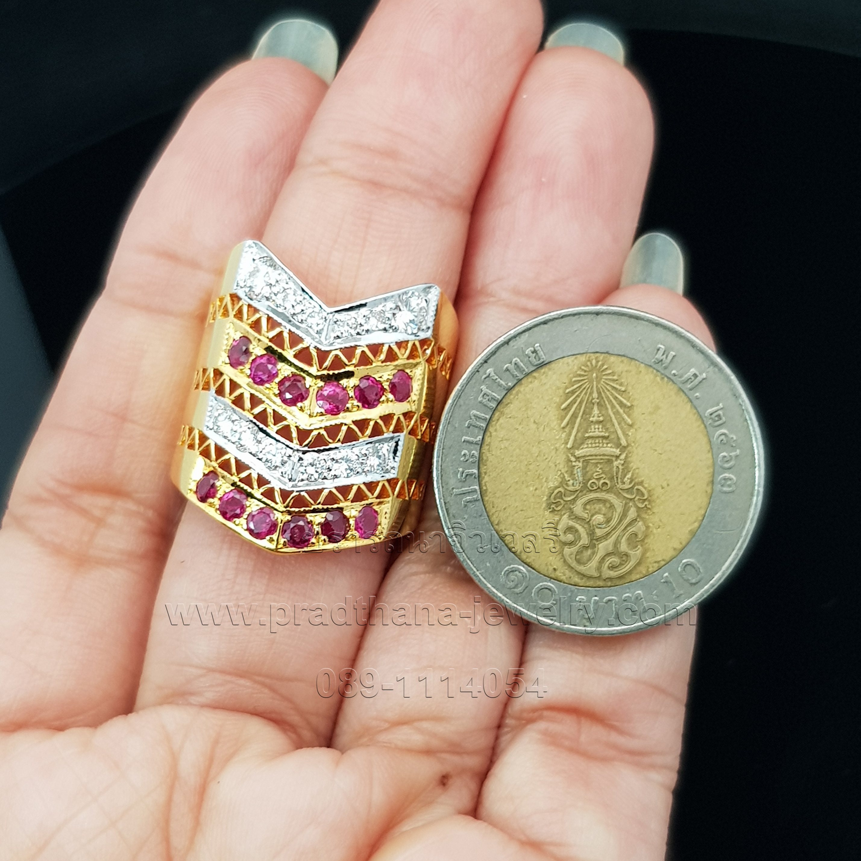 แหวนหน้ากว้างทับทิมสลับเพชร