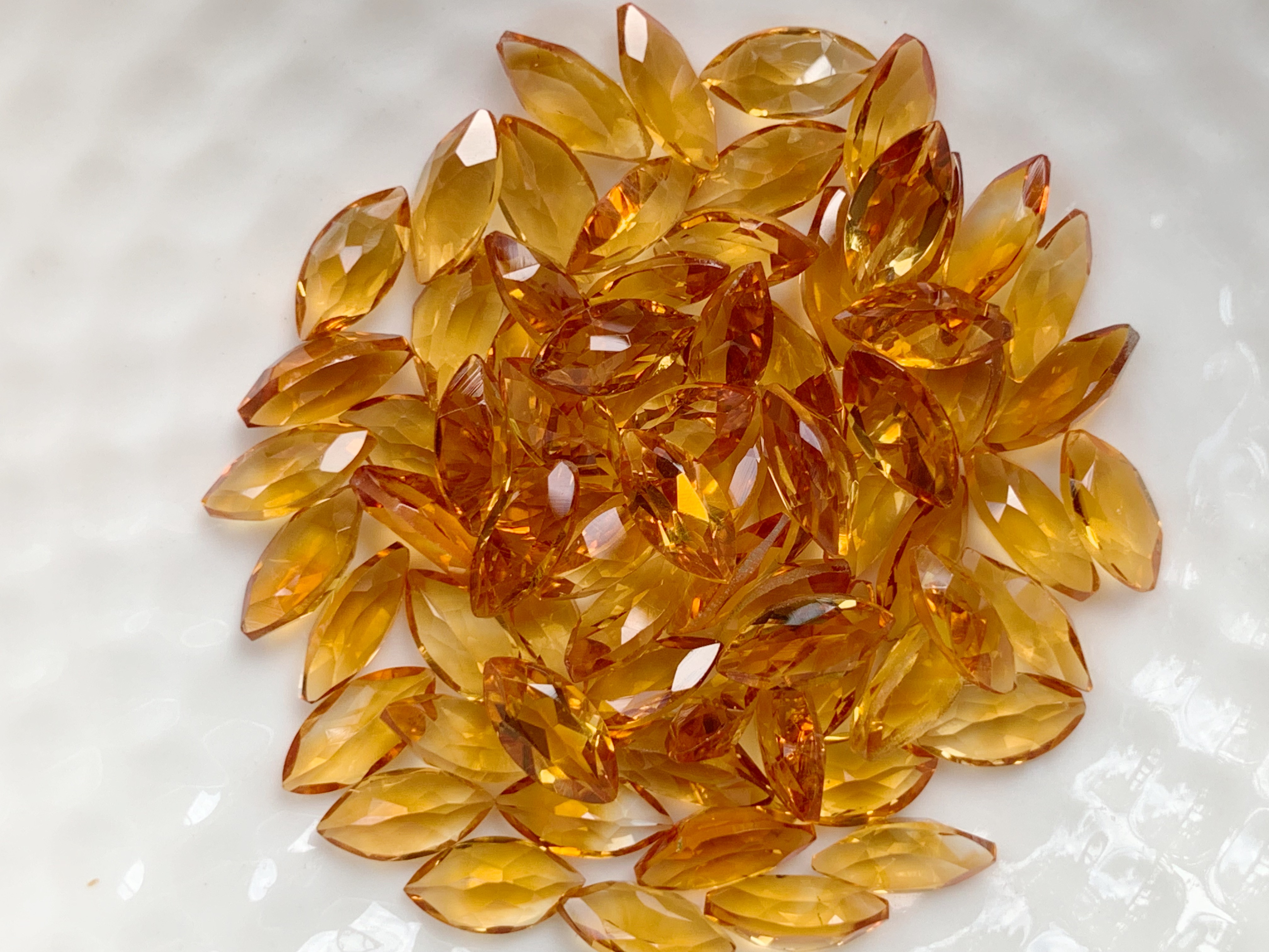 ซิทรินมาคี 8X4 มม. 5 กะรัต