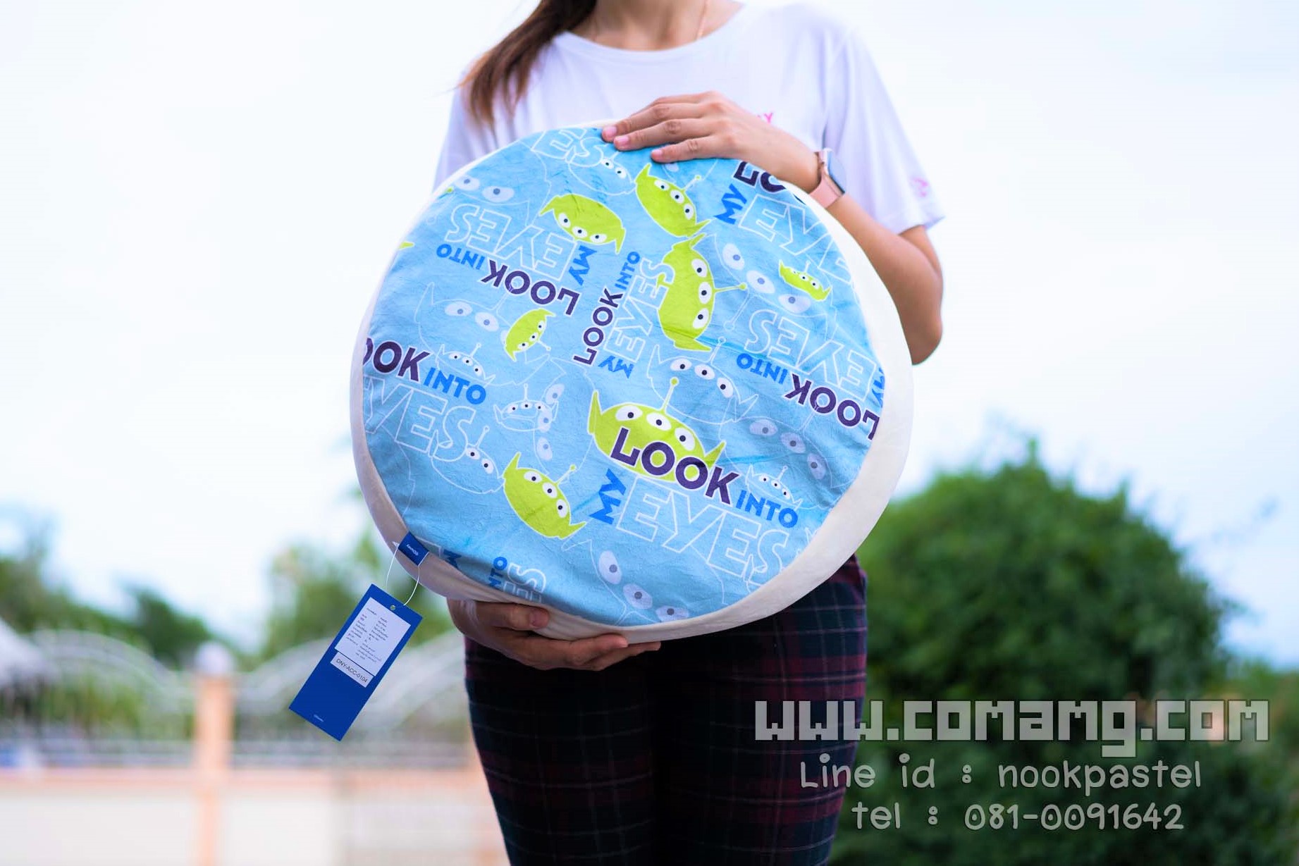 หมอนอิงทรงกลม ลายมิกกี้เมาส์&เอเลี่ยน3ตา