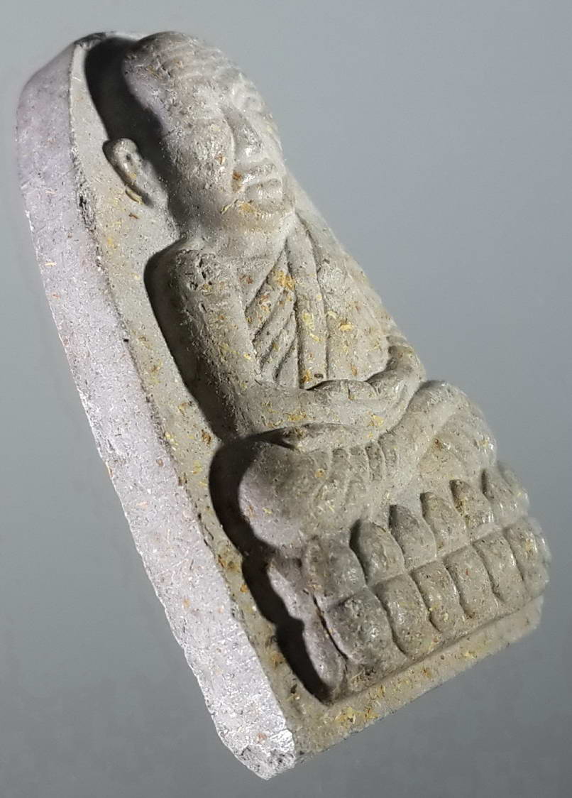 รหัสสินค้า หลวงปู่ทวด วัดต่างๆ 115 หลวงปู่ทวด พิมพ์เตารีดหัวมน เนื้อผง ออกวัดหนองว่านเหลือง จังหวัดฉะเชิงเทรา สร้างปี 2552