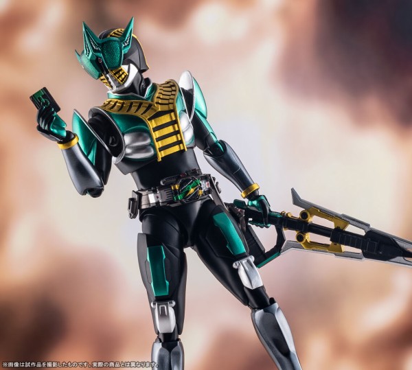 เปิดรับPreorder มัดจำ 500 บาท p-bandai S.H.Figuarts Kamen Rider Zeronos Altair Forma