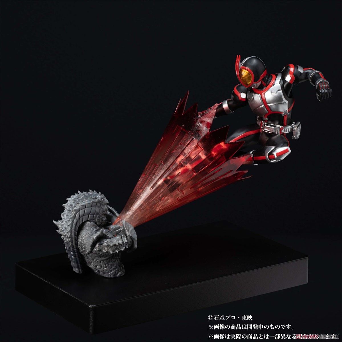 เปิดรับPreorder มัดจำ 500 บาทGlow in the Dark Kamen Rider Faiz (Completed)