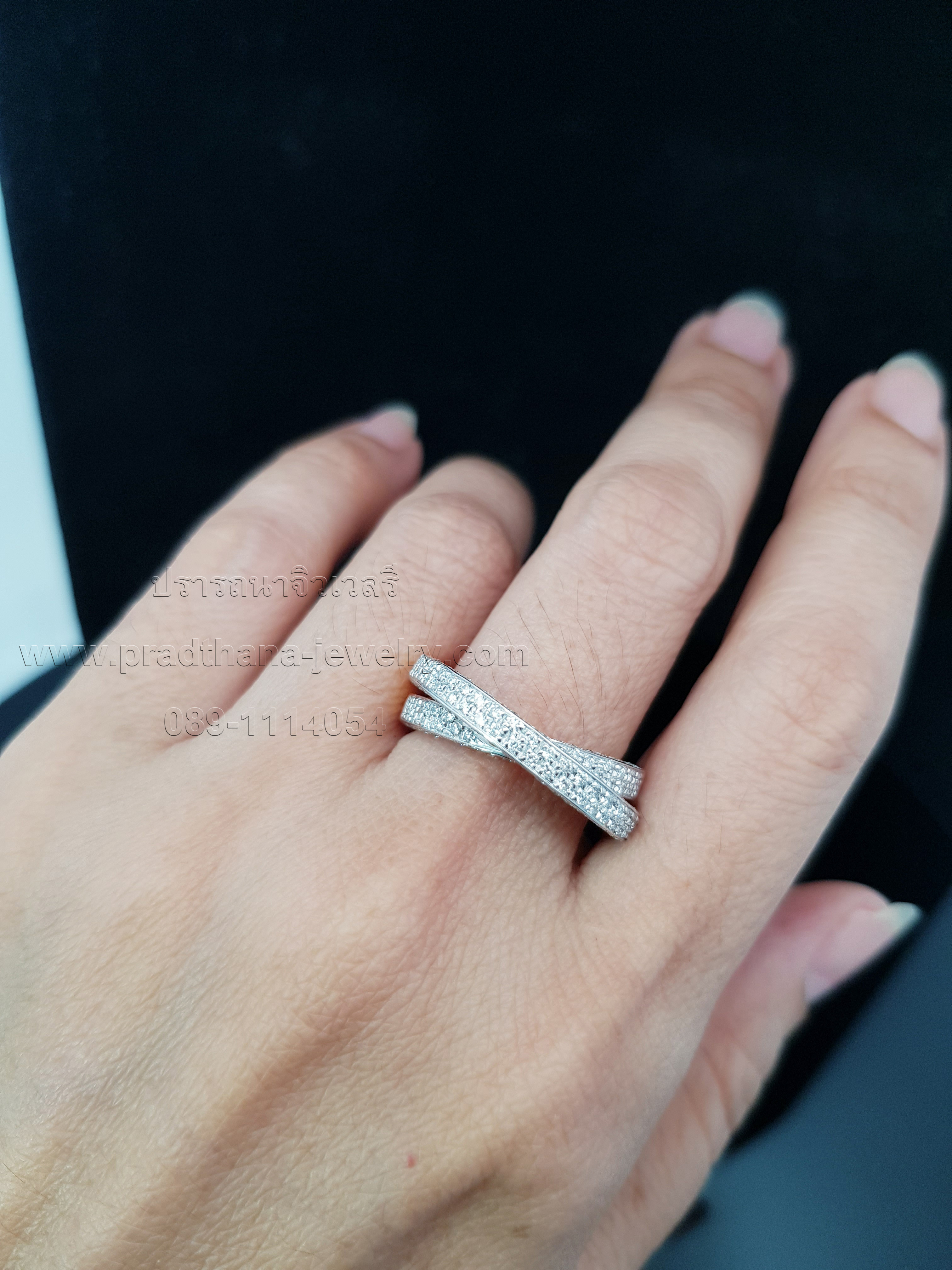 แหวนเพชรสองแถวไขว้