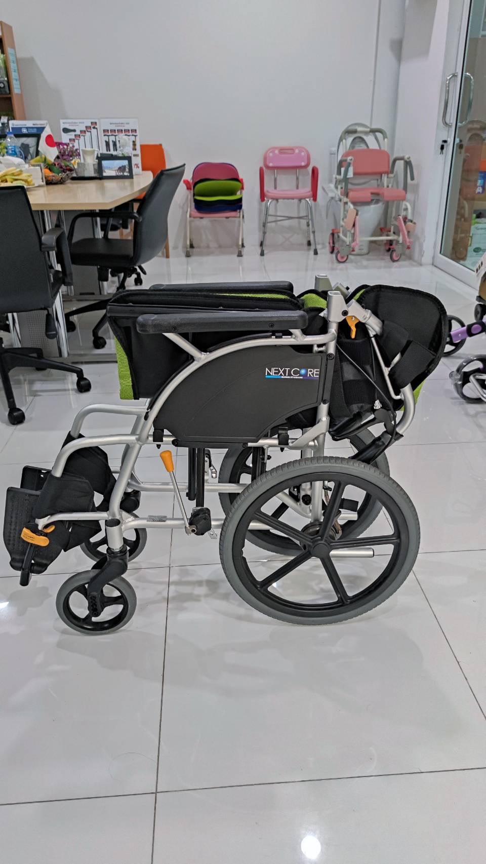 รถเข็นแบรนด์ญี่ปุ่น Matsunaga Wheelchair (車いす) รุ่น NEXT-21B ดีไซน์สวย พนักพิงปรับระดับได้ พกพาสะดวก ฟังก์ชั่นพื้นฐาน