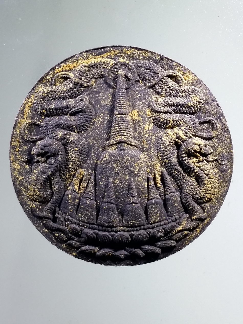 รหัสสินค้า จตุคามรามเทพ 943 พระเทวราชโพธิสัตว์จตุคามรามเทพ รุ่นเฉลิมราชจอมราชันย์ (โคตรเศรษฐียุค 8) เนื้อว่านปัดนาคกายทอง