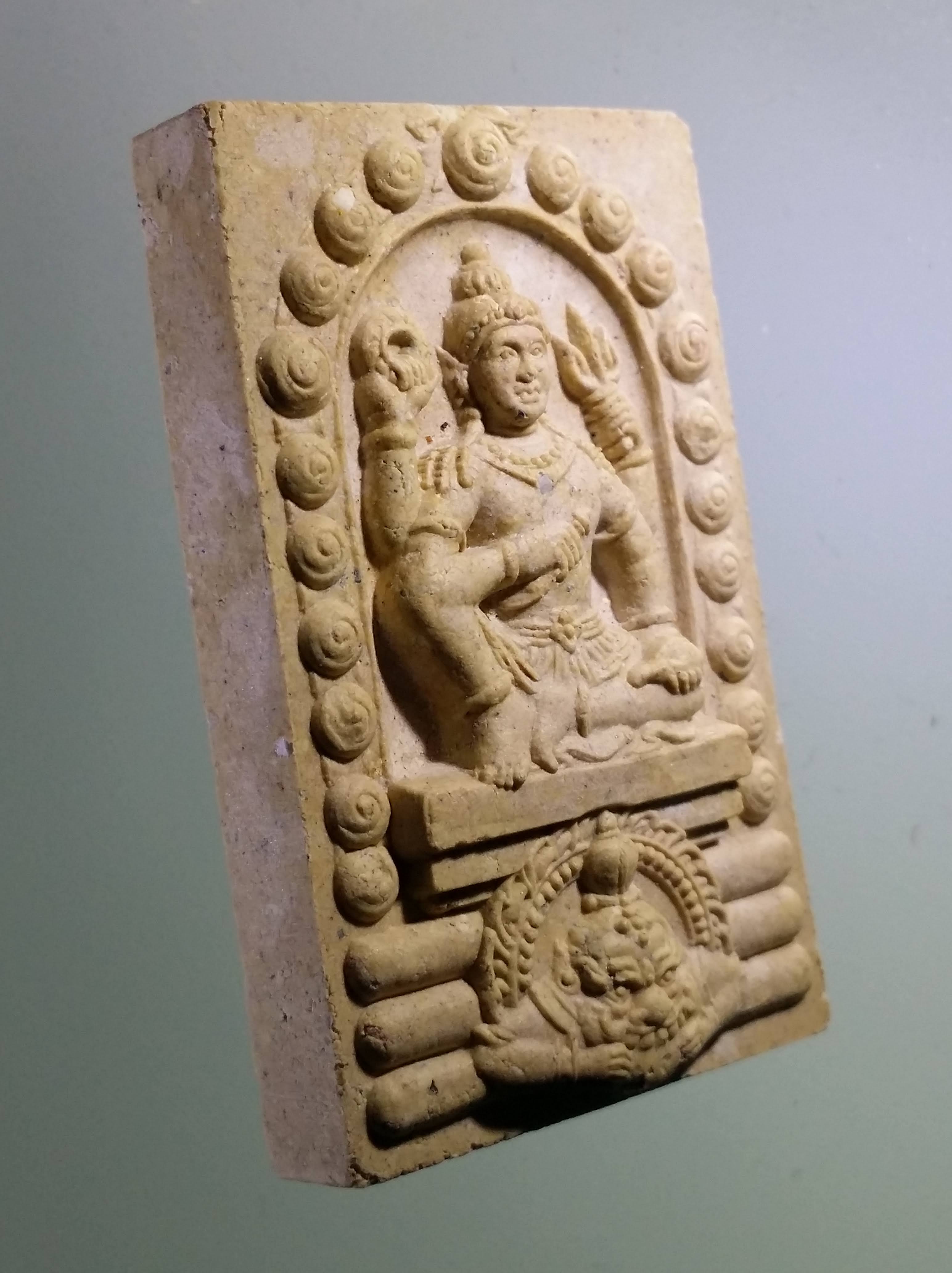 รหัสสินค้า จตุคามรามเทพ 493 พระเทวราชโพธิสัตว์จตุคามรามเทพ หลังพระแม่ธรณีบีบมวยผม รุ่น สิริมงคล ปี 49