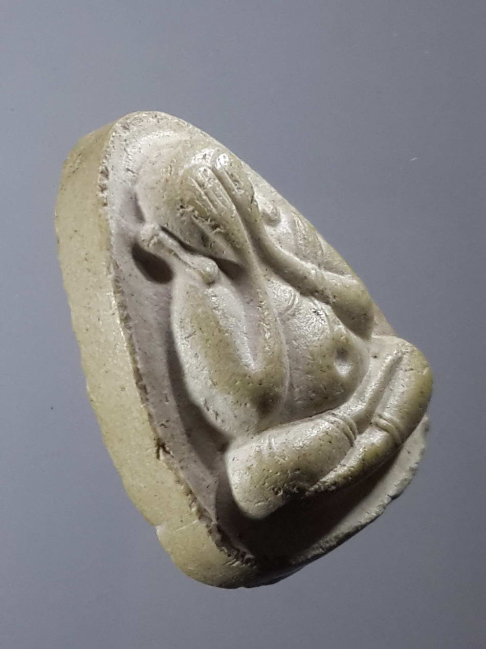 รหัสสินค้า พระปิดตา ทั่วไป 167 พระปิดตาเนื้อผง ที่ระลึก 5 มีนาคม หลวงปู่โต๊ะ วัดประดู่ฉิมพลี กรุงเทพฯ พระรายการนี้ให้เช่าบูชาแล้ว