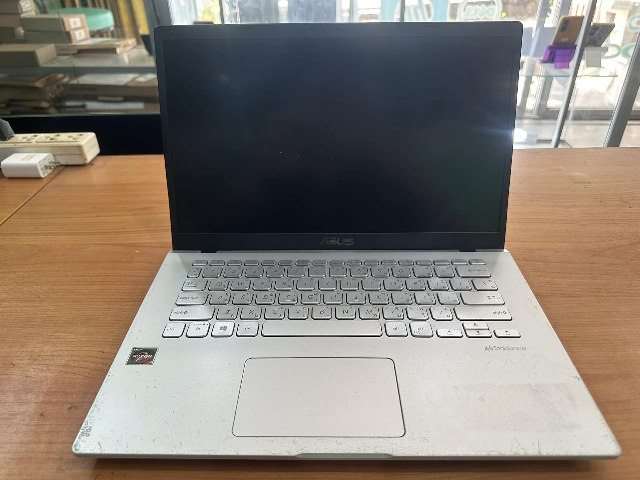Asus M409DA-EK105T