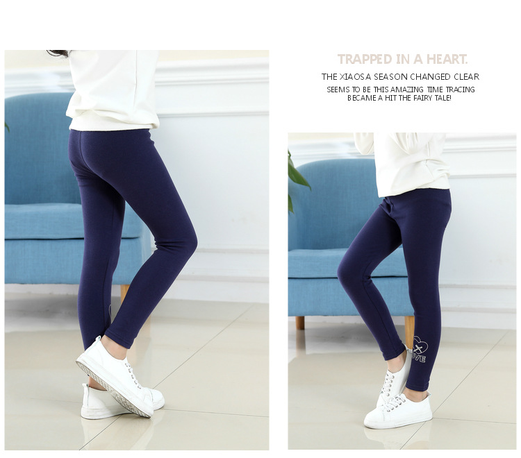 P30972 พร้อมส่งเลกกิ้งเด็กสีน้ำเงินเข้ม รูปหัวใจซ้อน+อักษร